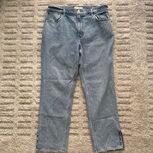 Abercrombie & Fitch the 90’s Straight Ultra High Rise Jeans